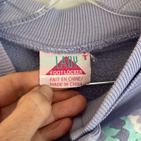 Vintage Lady Footlocker purple sweater small - Picture 5 of 5